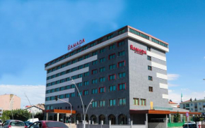 Отель Ramada Usak  Ушак